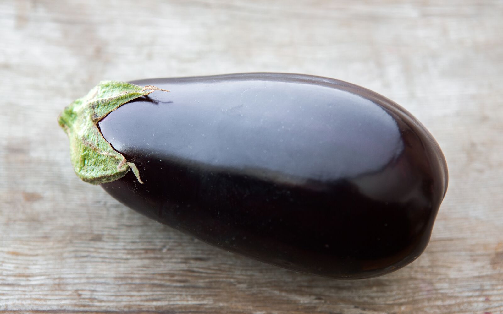 Organic Globe Eggplant Veritable Vegetable SF Bay Good Eggs